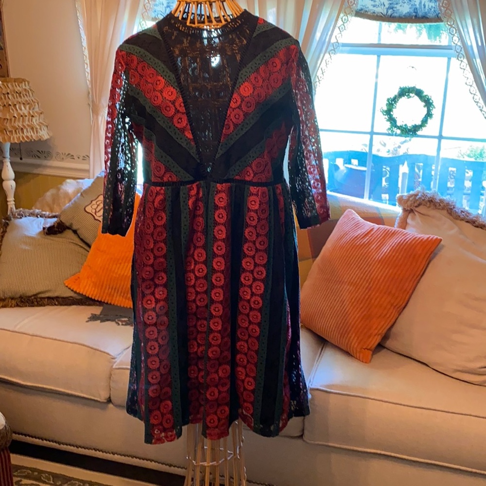 Xhilaration evergreen, burgundy black lace dress